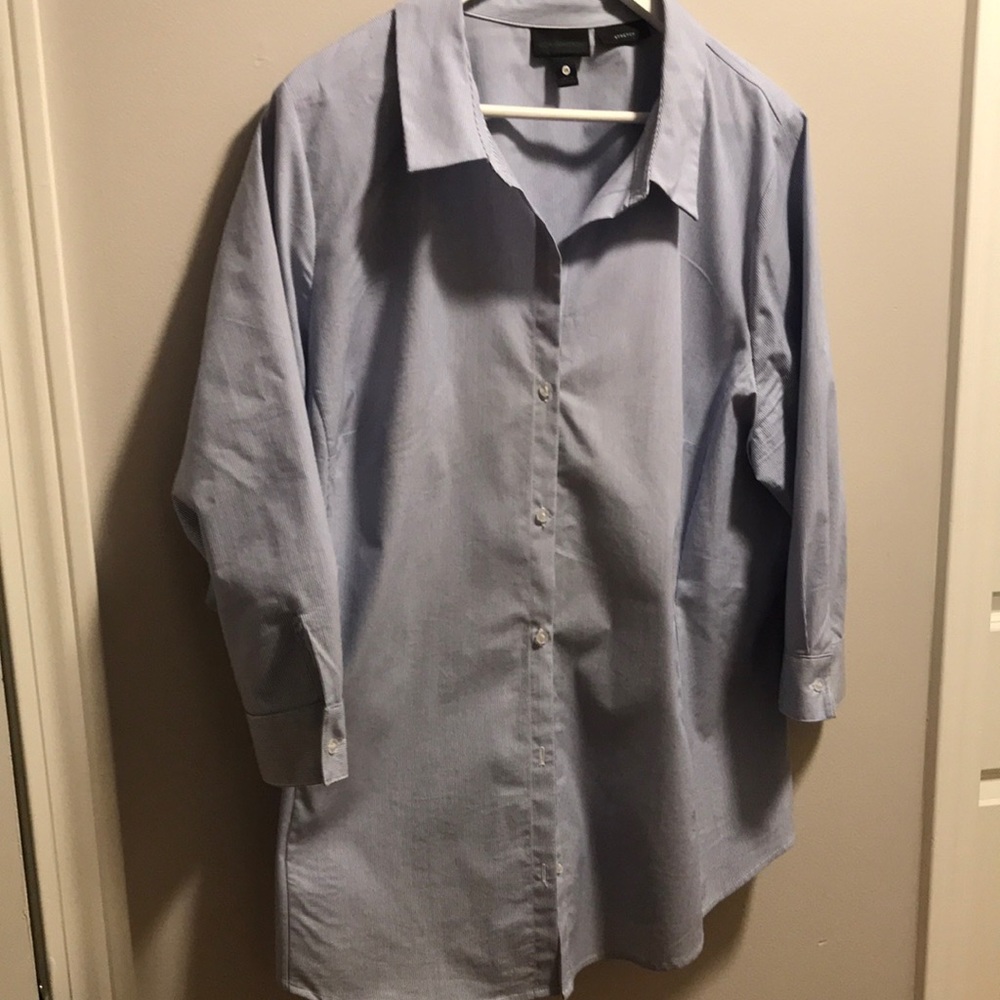 Worthington blue and white striped 3/4 sleeve blouse. Size 2X. Stretch